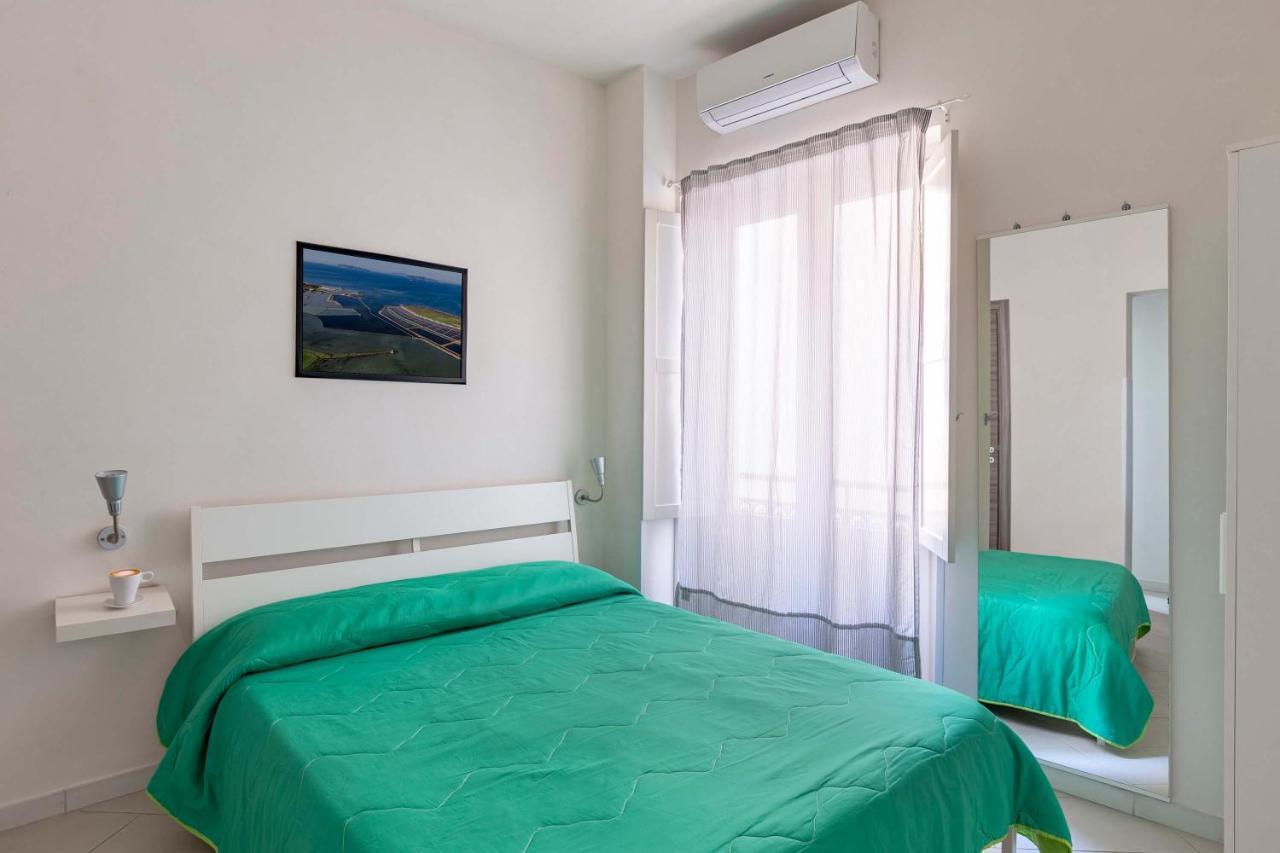 Marina Bay Villa Trapani Bagian luar foto