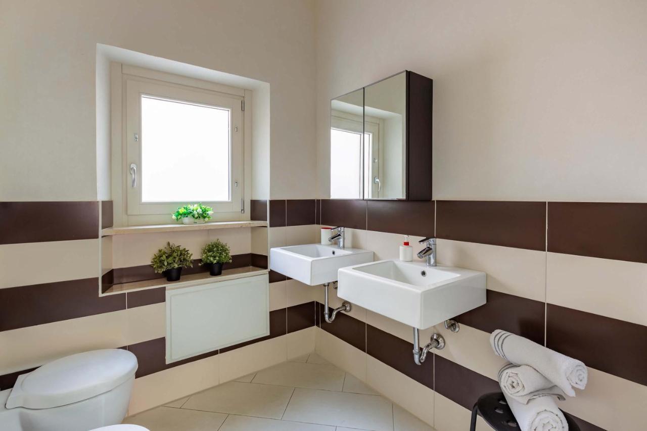 Marina Bay Villa Trapani Bagian luar foto